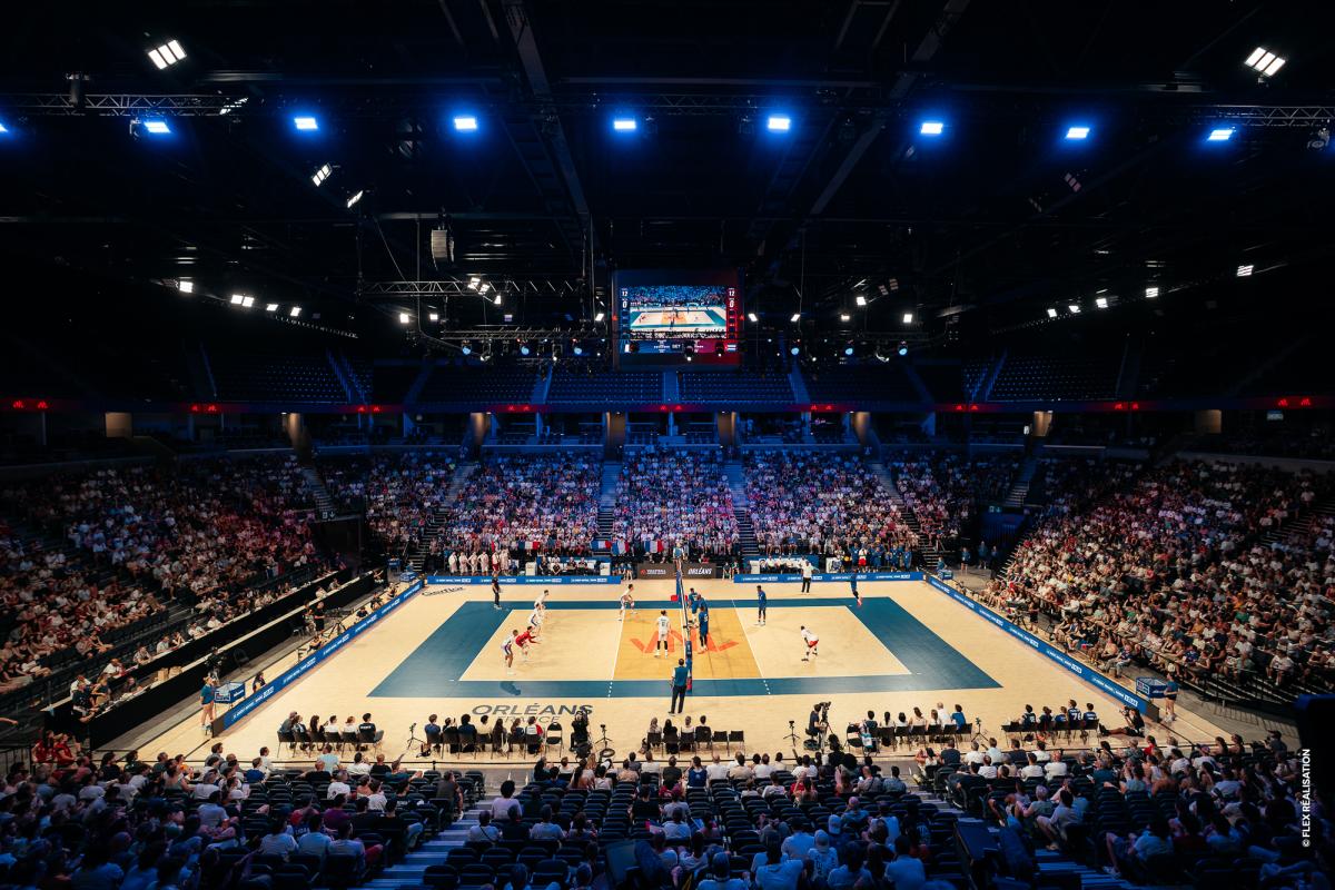 Arena - VNL
